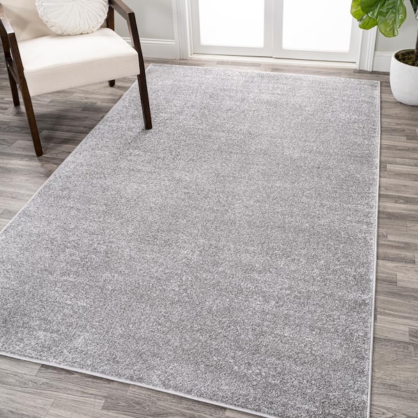 JONATHAN Y Haze Solid Low-Pile Gray 6 ft. x 9 ft. Area Rug