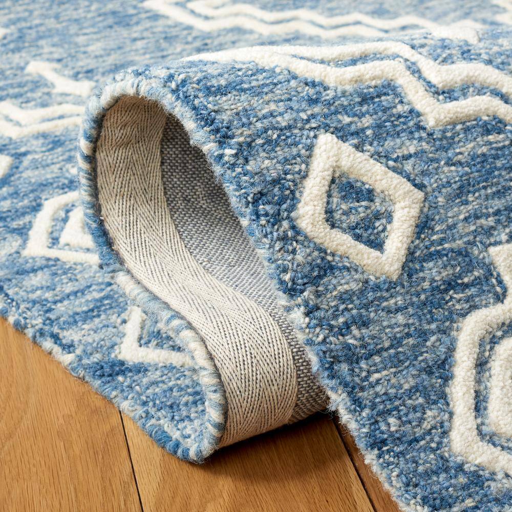 Handmade Blue Wool Abstract Tufted Rectangular Rug 5x8 Feet