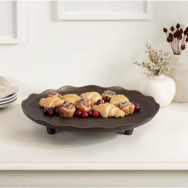Kate and Laurel Alessia 16 in. W x 3 in. H x 16 in. D Round Bronze
