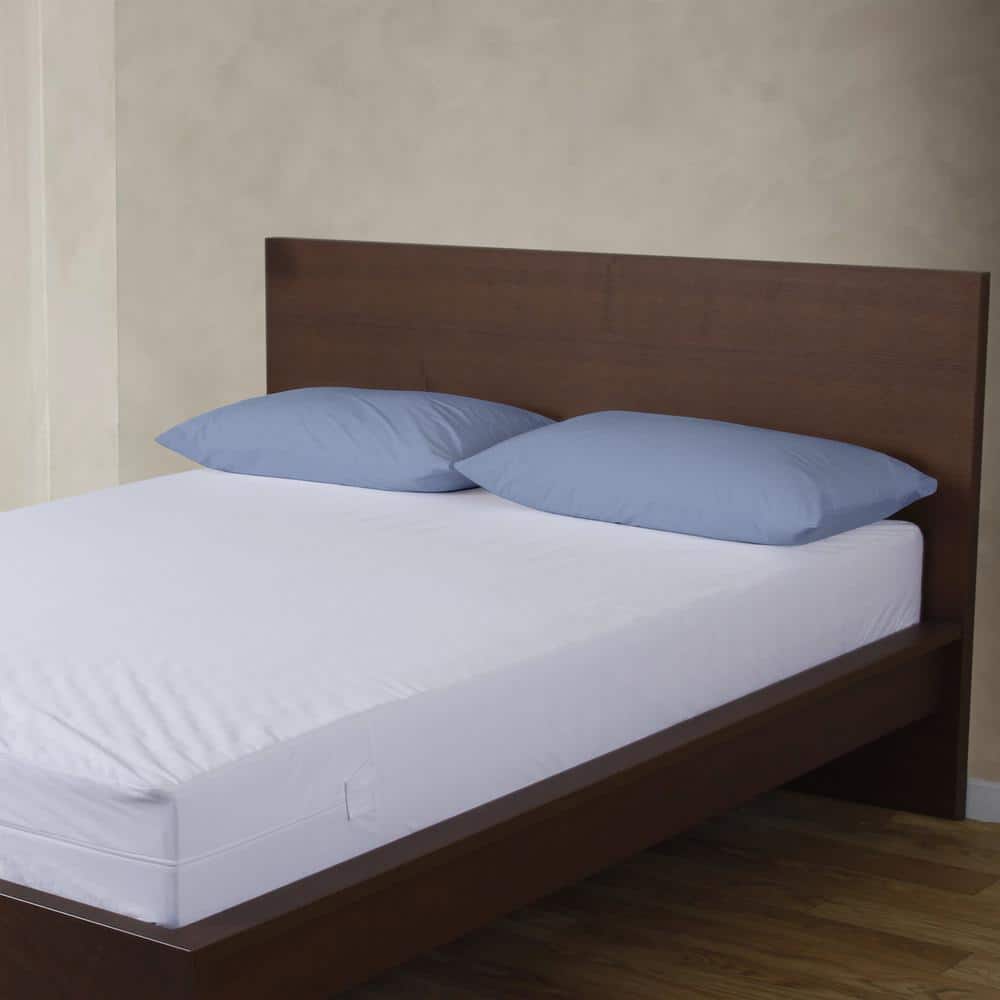 Light Blue Organic Cotton Hypoallergenic Queen Pillowcase Pair