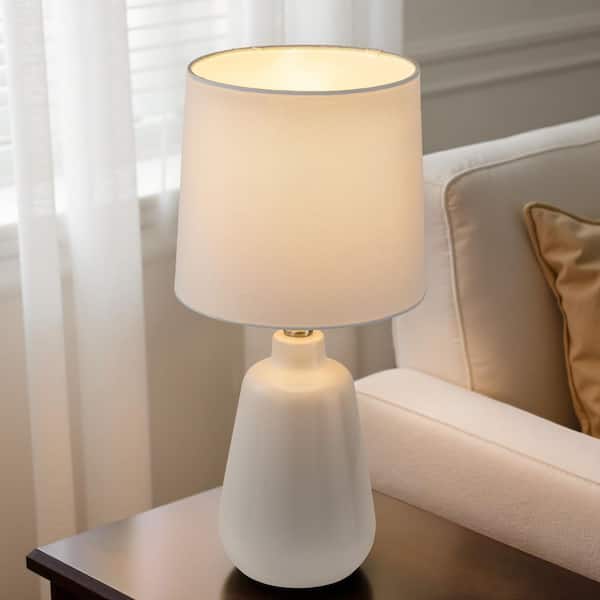 18.5 in. 1-Light Farmhouse White Ceramic Table Lamp with Linen Shade for Bedroom, Living Room, Nightstand