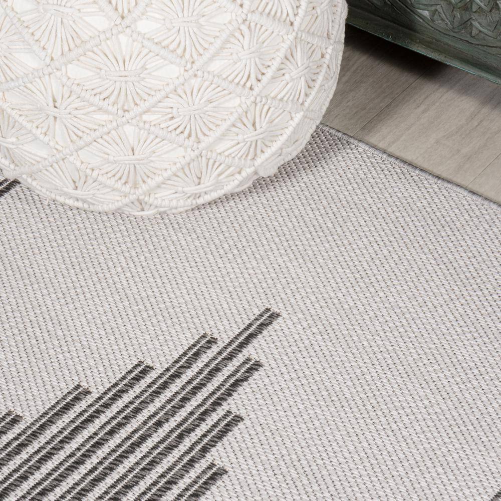 Light Gray and Black Synthetic Stripe Indoor/Outdoor Rug
