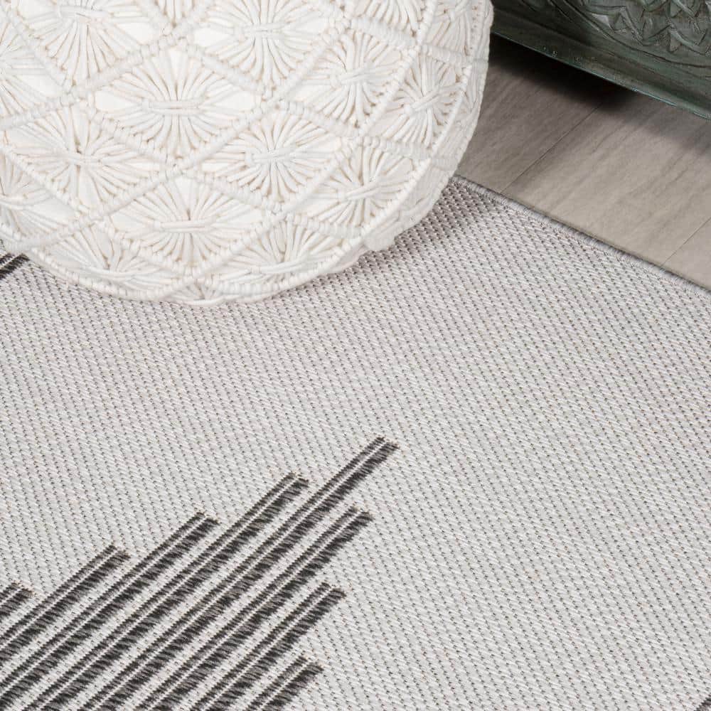 Light Gray and Black Synthetic Stripe 4' x 6' Reversible Area Rug