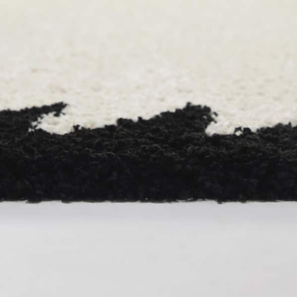 Hirschfield Cream 7 ft. 10 in. x 10 ft. Southwestern Area Rug