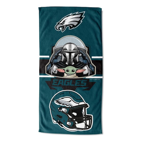 THE NORTHWEST GROUP NFL Star Wars NFL Eagles Child Shield Hugger