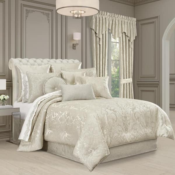 Coralie Champagne Polyester King 4Pc. Comforter Set