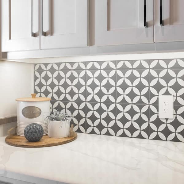 EZ Link Linkable Plug-in 18 in. LED White Under Cabinet Light