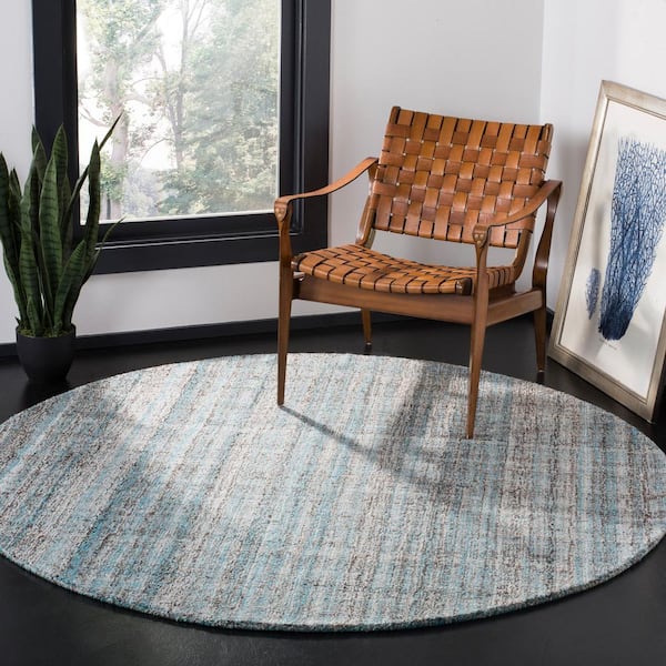 Abstract Blue/Multi 6 ft. x 6 ft. Striped Round Area Rug