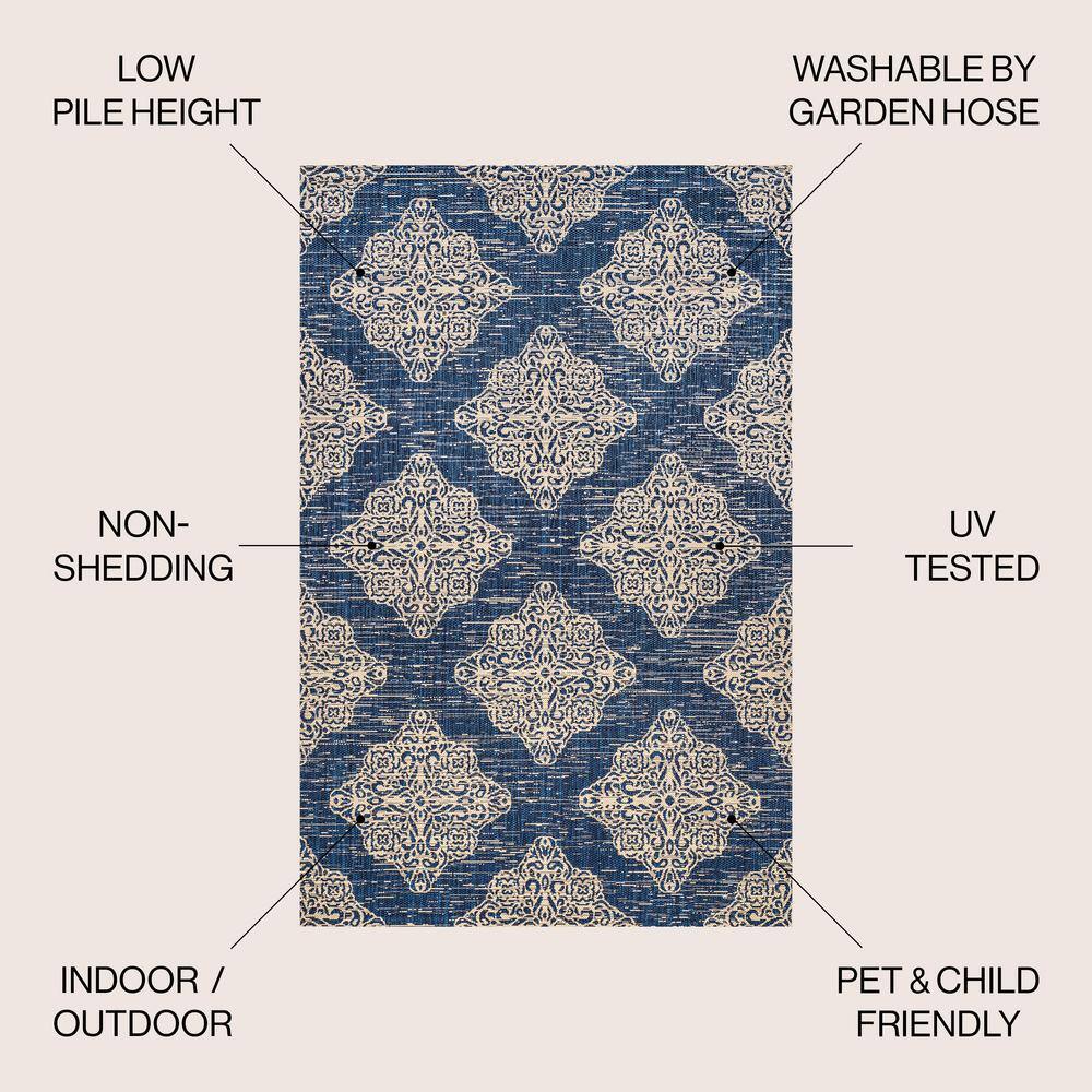 Navy/Beige Medallion 4'x6' Reversible Indoor/Outdoor Rug
