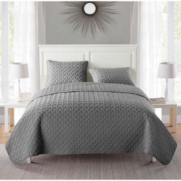 Nina Embossed 3 piece Grey Basketweave Microfiber Full/Queen Quilt Set
