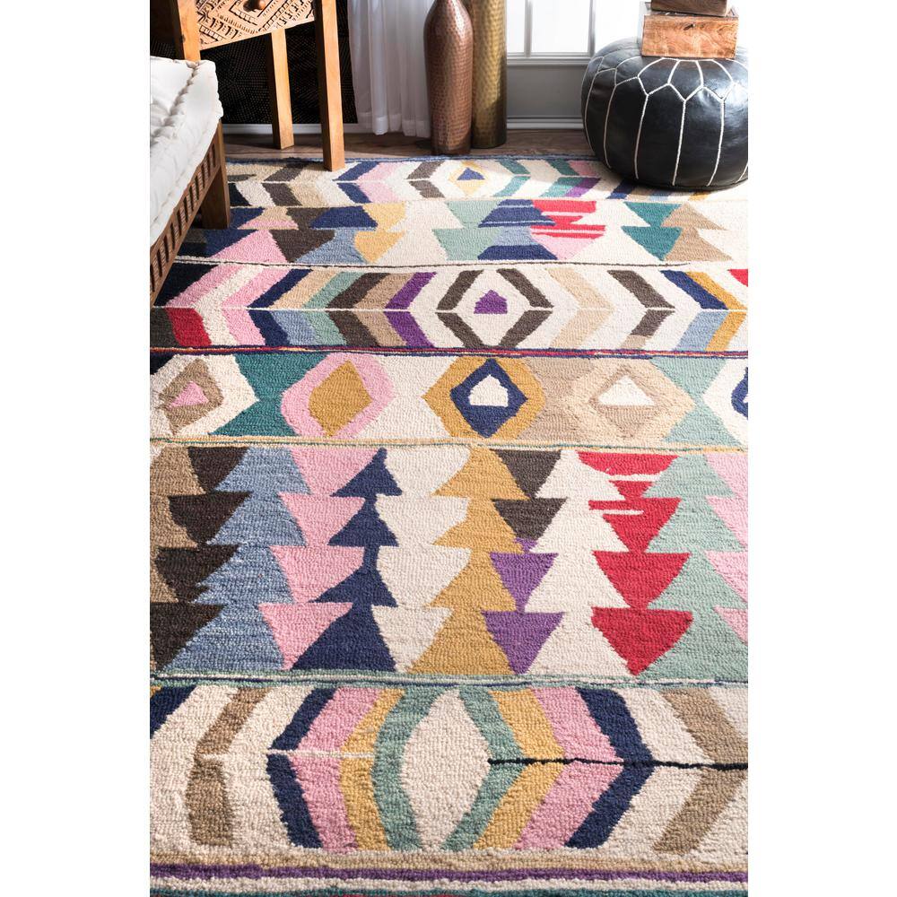 Bohemian Brilliance Hand Tufted Multicolor Wool Geometric Rug 8' x 10'