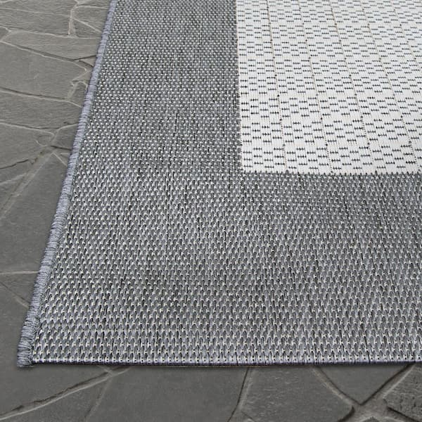 Recife Checkered Field Silver-Ivory 6 ft. x 9 ft. Solid Indoor/Outdoor Area Rug