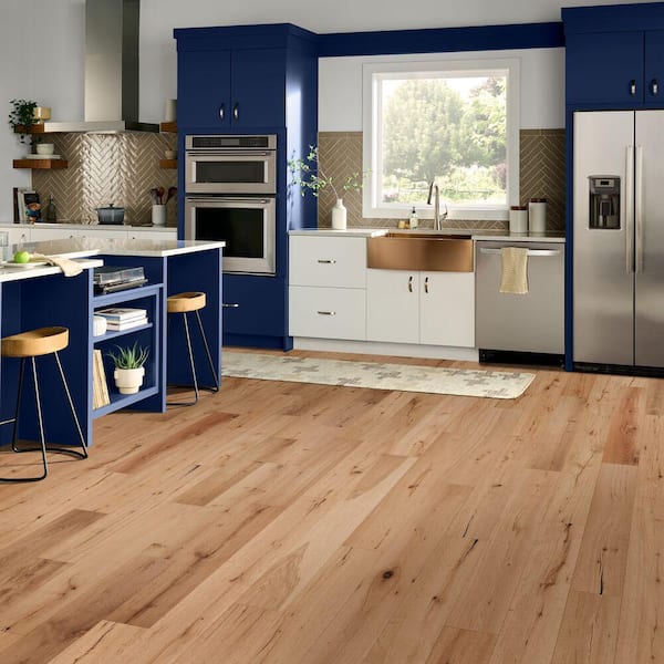 Bruce (Sample) Nature of Wood Plus Soft Brown White Oak Engineered Wirebrushed Hardwood Flooring