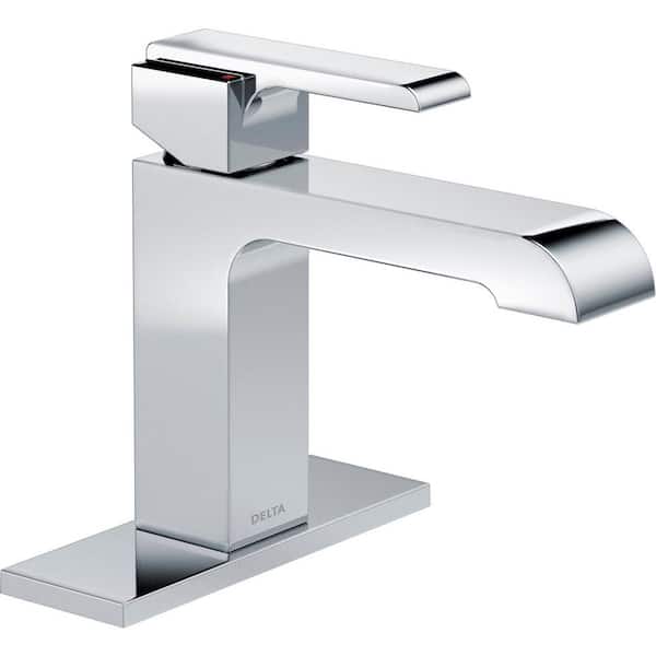Delta Ara Single Hole Single-Handle Bathroom Faucet in Chrome