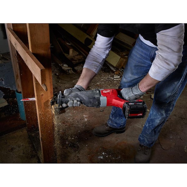 Milwaukee - M18 18V Lithium-Ion Cordless SAWZALL Reciprocating Saw W/(1) 3.0Ah Batteries, Charger, Hard Case