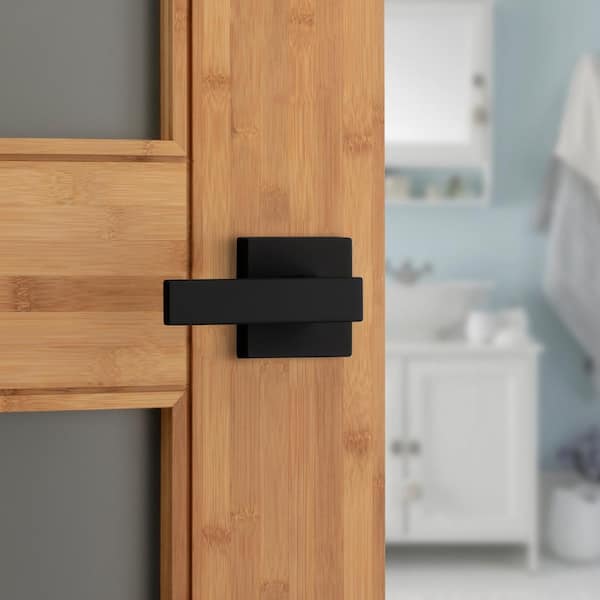 Singapore Square Matte Black Bed/Bath Door Handle with Microban and Lock