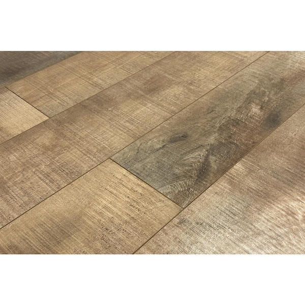 Montserrat Summa Refined Brass 14 mm T x 7.75 in. W HDF Waterproof AC5 Click Lock Laminate Wood Flooring (23.09 sq. ft./case)