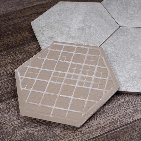 MOLOVO Dakota Hexagon 7.87 in. x 9.45 in. Matte Base Gray