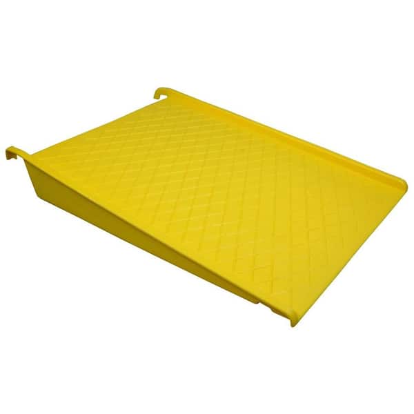 Homak 1500 lb. Load Capacity Spill Containment Pallet Ramp