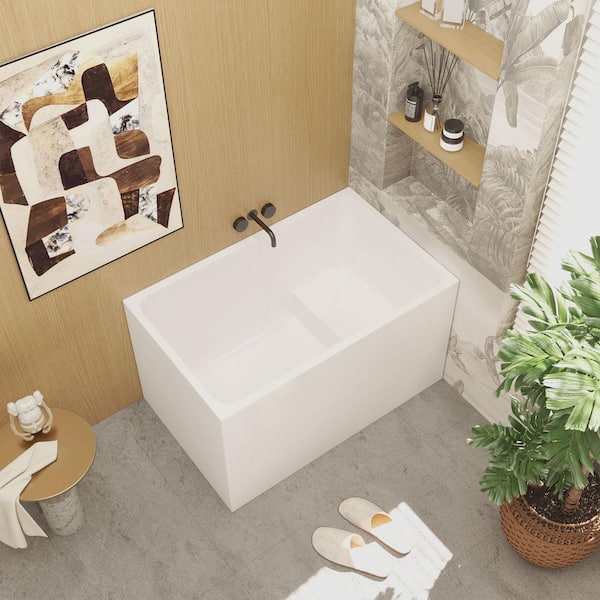 43 in. x 28 in. Acrylic Freestanding Soaking Bathtub in Gloss White with Seat and Chrome Reversible Drain