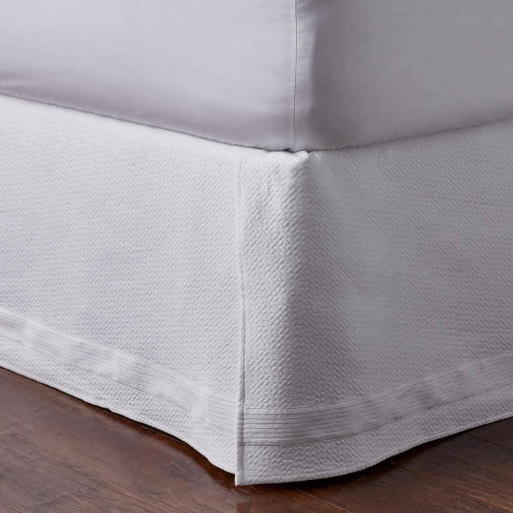 The Company Store Pawling 18 in. White Solid Cotton Pleated Queen Bed ...