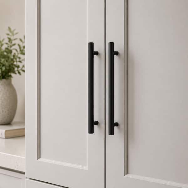 10-Pack Hollis 5-1/16 in. (128mm) Matte Black Cabinet Bar Pulls