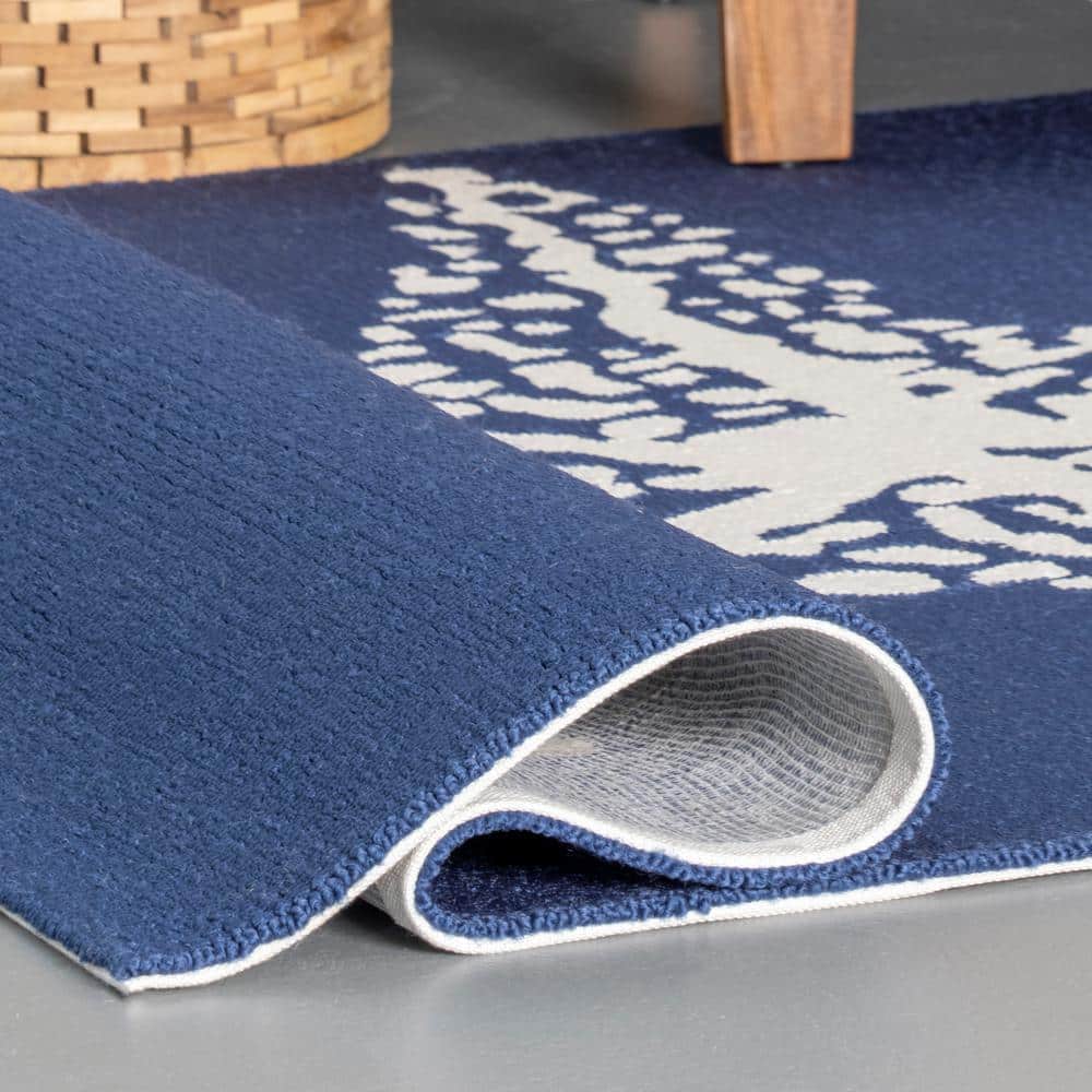 Navy Synthetic Starfish Indoor/Outdoor Runner Rug 2' x 6'