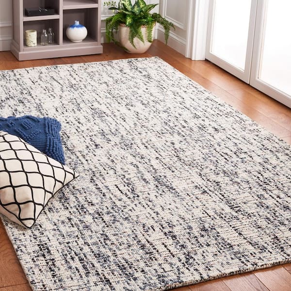 Abstract Black/Beige 6 ft. x 6 ft. Classic Crosshatch Square Area Rug
