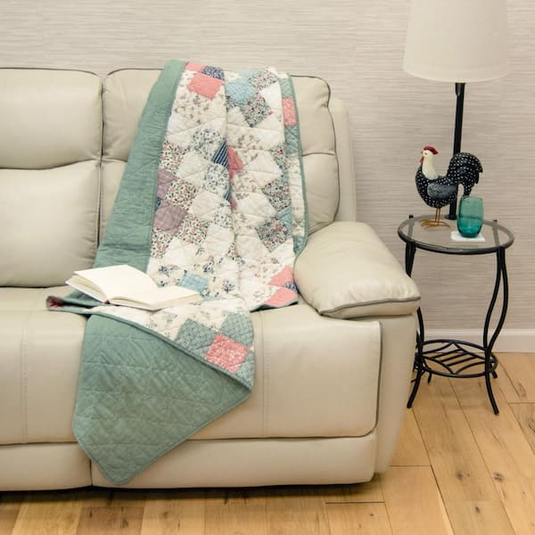 DONNA SHARP April Patch Multi-Colored Cotton Throw Blanket