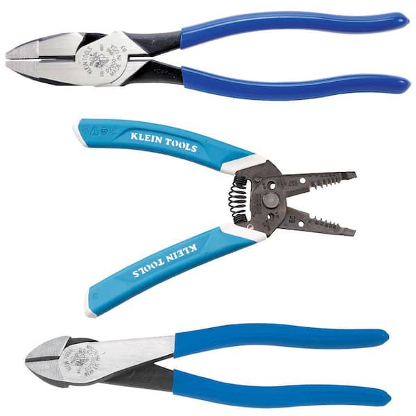 https://images.thdstatic.com/productImages/74906b32-7a21-4d72-97c1-212fe2711a72/svn/klein-tools-electricians-tool-sets-80043-64_600.jpg