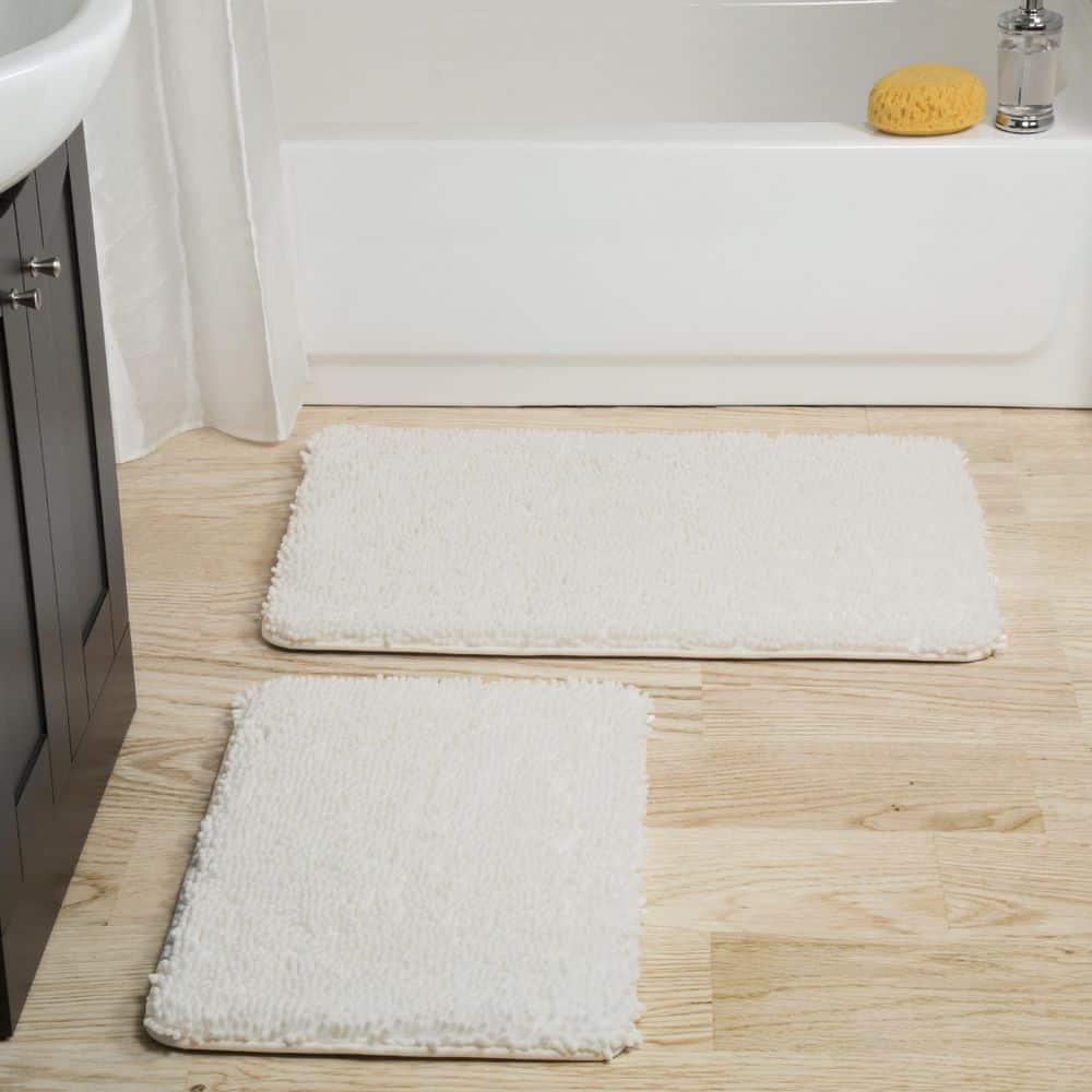 Shag White 21 in. x 32 in. Memory Foam 2-Piece Bath Mat Set price history on PriceWatchPro