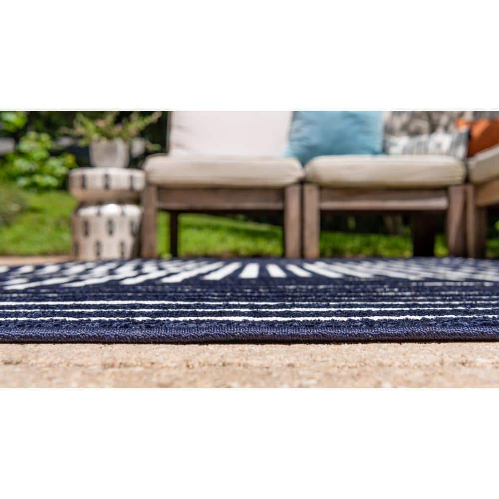 Navy Blue 4' x 6' Prescott Easy-Care Outdoor Area Rug