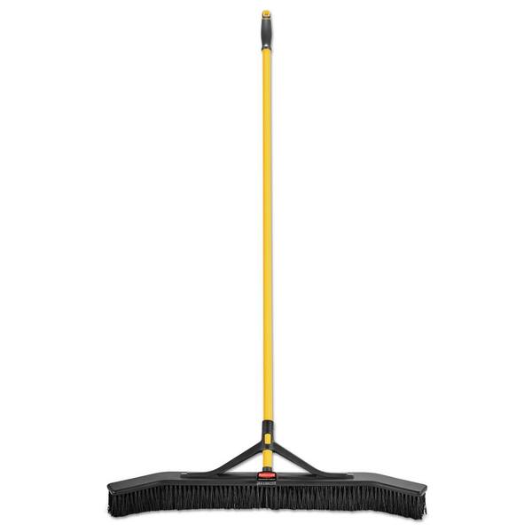 Rubbermaid Commercial Products Maximizer 36 in. PVC Push-to-Center Broom in Yellow/Black