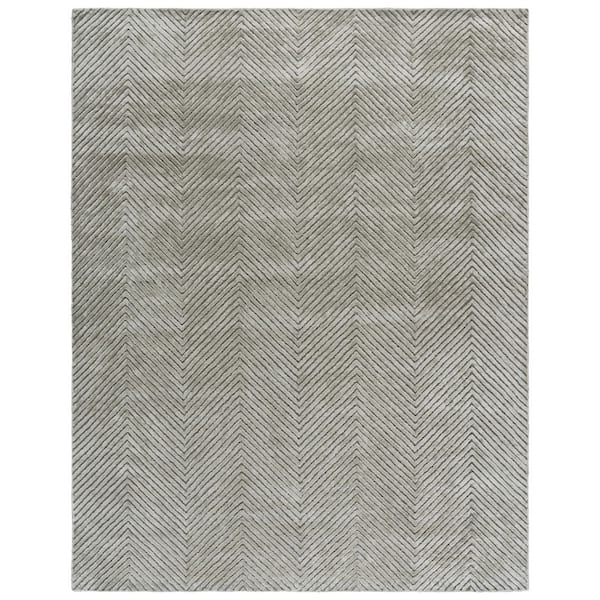 Glamour 9 ft. x 12 ft. Silver Solid Color Chevron Area Rug