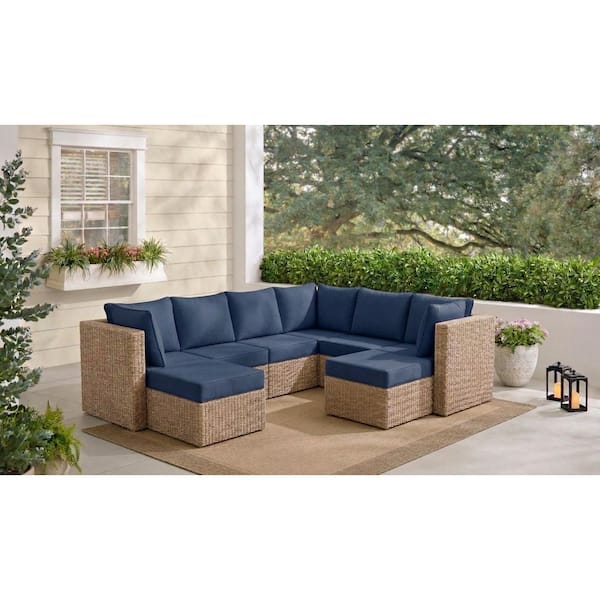 Crystal Ridge Wicker Outdoor 8-Piece Modular Sectional Sofa Set with Navy CushionGuard Cushions