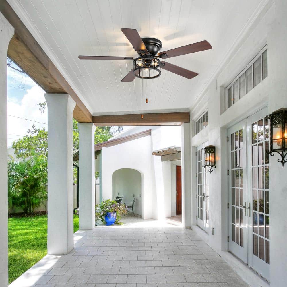 Broderick 52 in. Indoor Black Hugger Ceiling Fan with Light Kit and Pull Chain Included price history on PriceWatchPro
