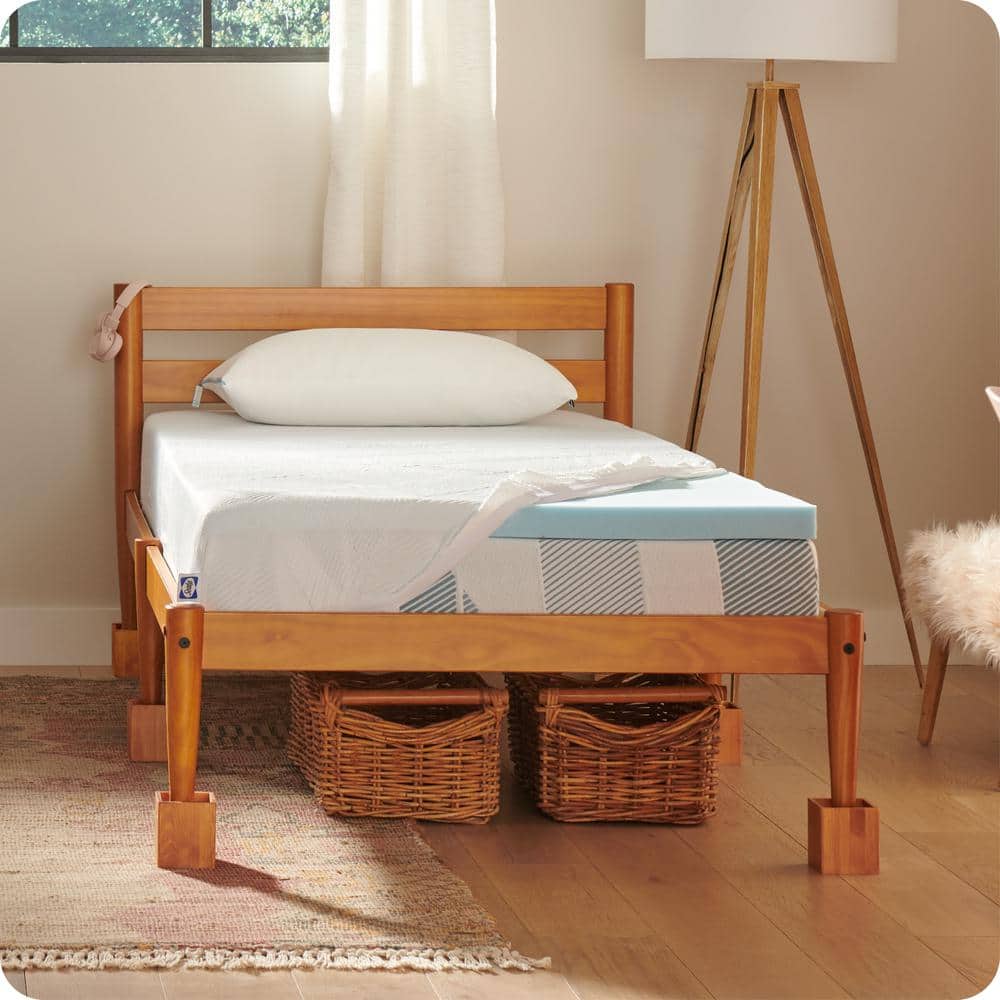 Twin Size Gel Memory Foam Mattress Topper with Cooling Cover