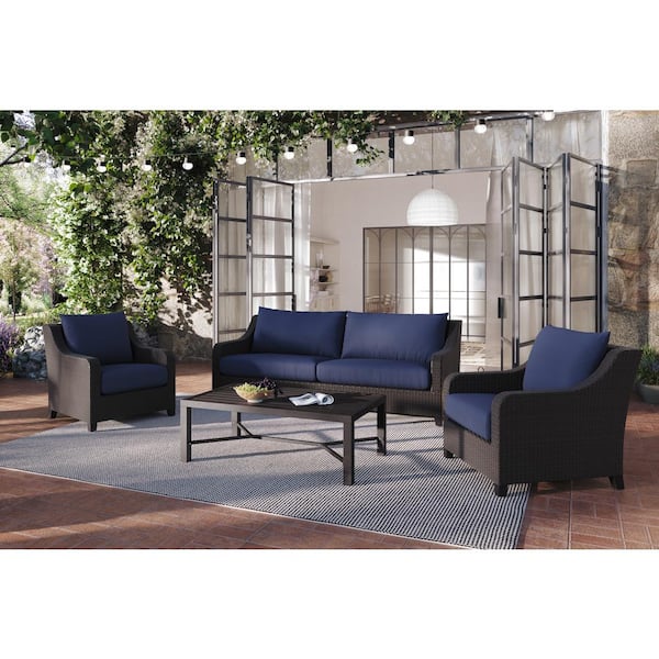 NEW CLASSIC HOME FURNISHINGS New Classic Furniture Skye 4-Piece Wicker Patio Conversation Sofa Set with Blue Cushions