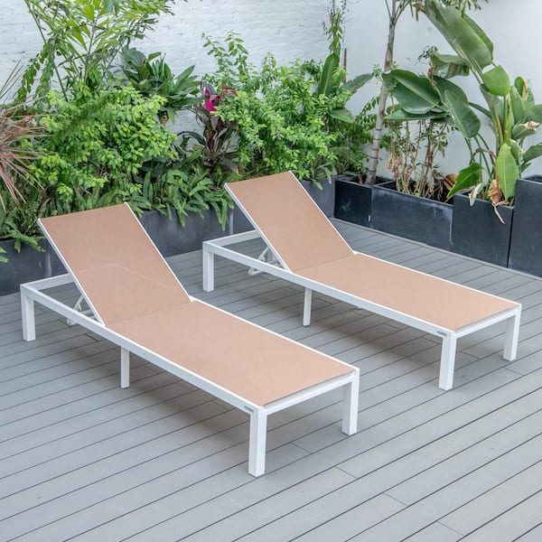 Leisuremod White Powder Coated Aluminum Frame Marlin Modern Patio Lounge Chair Chaise with Light Brown (Set of 2)