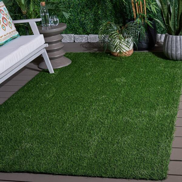 Turf 4 ft. x 6 ft. Green/Light Green Solid VST601A Area Rug