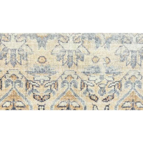 Sweet Curry 2.29 ft x 3.92 ft Cream Gray and Rust Kilim Style Area Rug