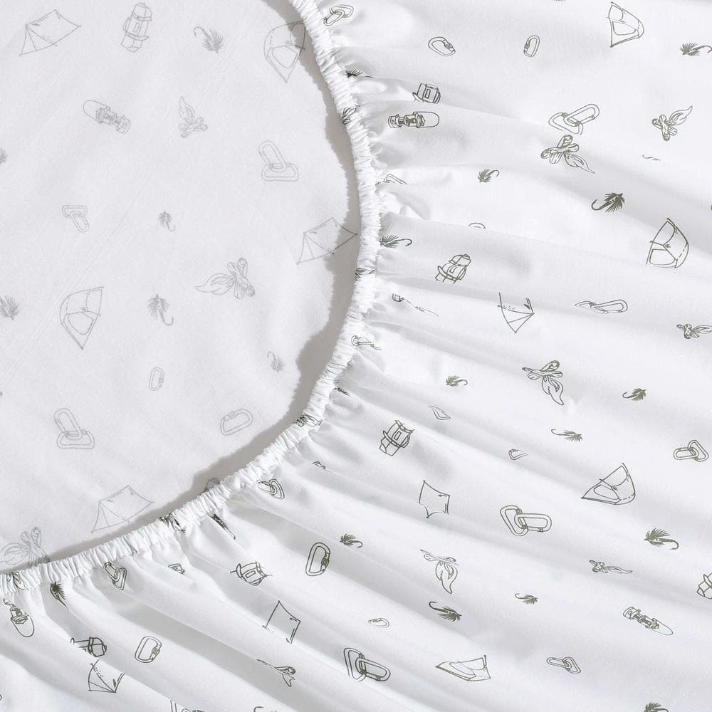 White Cotton Percale Twin Sheet Set with Outdoor Print