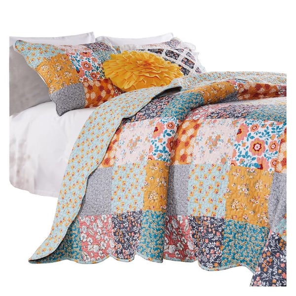 Benjara 3-Piece Multicolor Solid King Size Microfiber Quilt Set