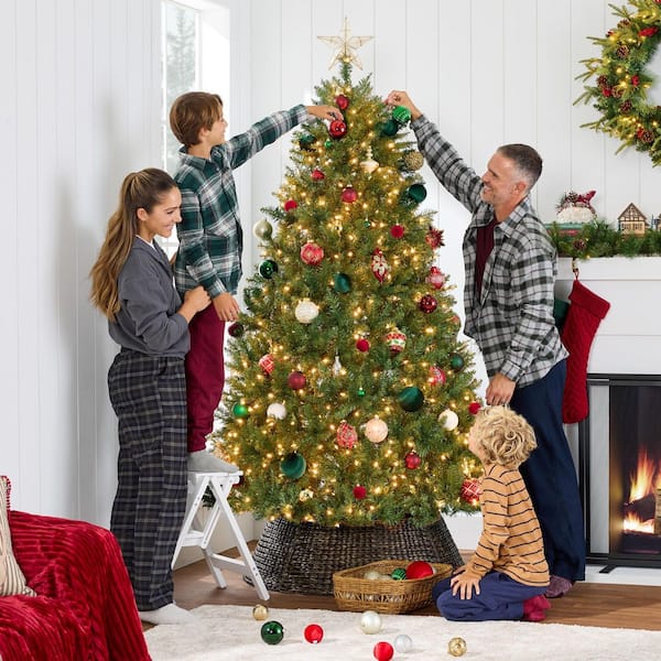 Best Choice Products 6 ft. Pre-Lit Incandescent Fir Artificial