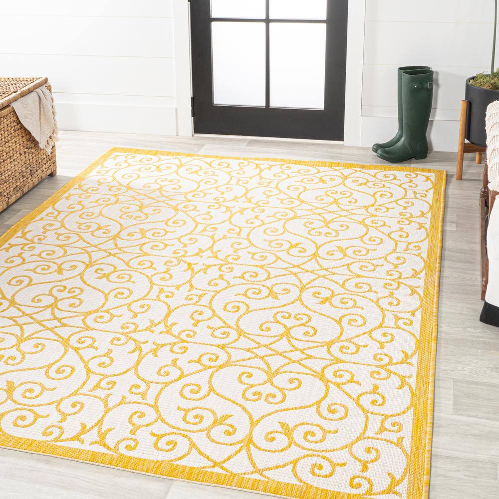 Madrid Cream and Yellow Filigree 5' x 7' Synthetic Rug