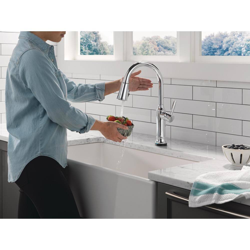 Renaldi Chrome Touchless Pull-down Kitchen Faucet with Pull-out Spray