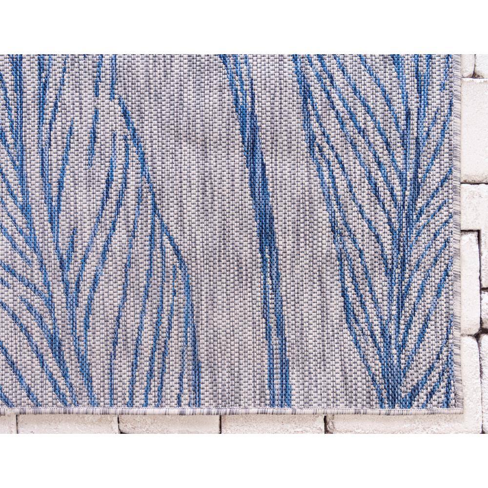 Light Gray and Blue Synthetic Abstract Outdoor Rug, 4' x 6'