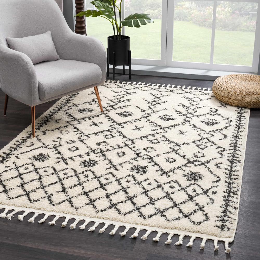 Godalming Charcoal and Peach Bohemian Shag Area Rug 7'10" x 10'