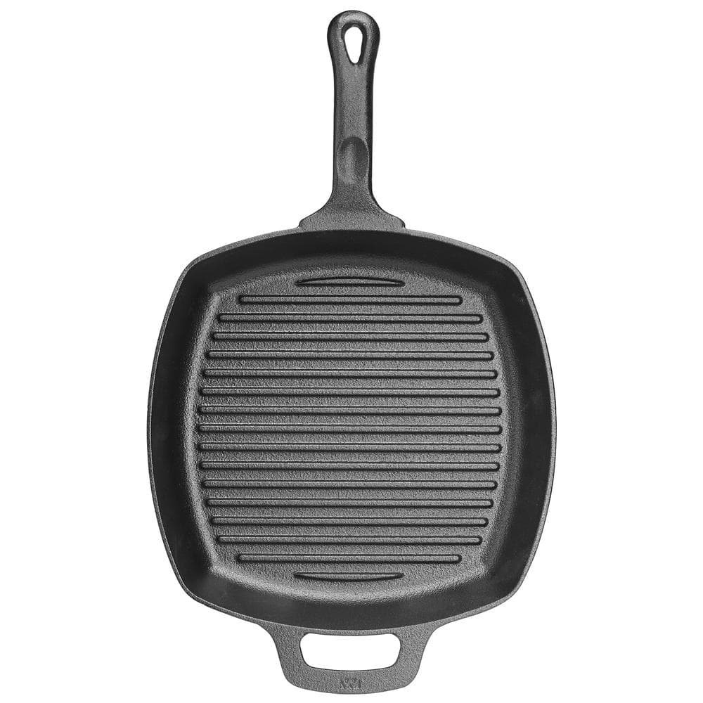 Winco 10.5 Cast Iron Skillet, Black