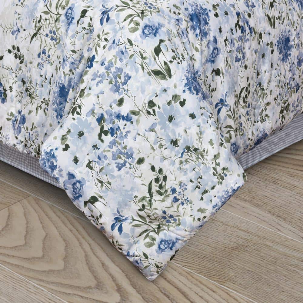 Kourtney Blue Floral Queen Comforter Set with Gingham Accents